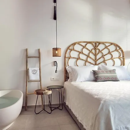 Villa Etheria Luxury & *
